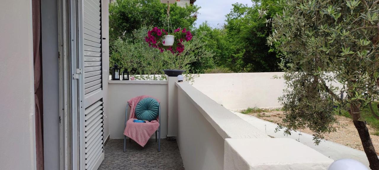 Apartments Villa Mihaela Banj Bagian luar foto