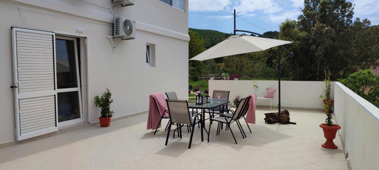 Apartments Villa Mihaela Banj Bagian luar foto