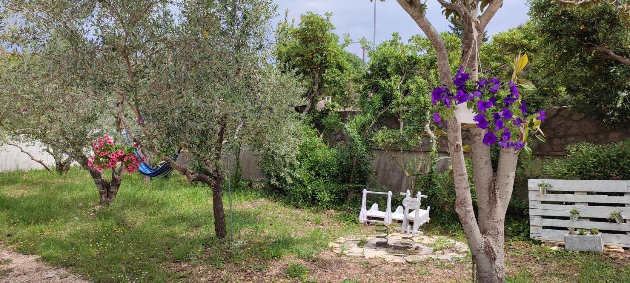Apartments Villa Mihaela Banj Bagian luar foto